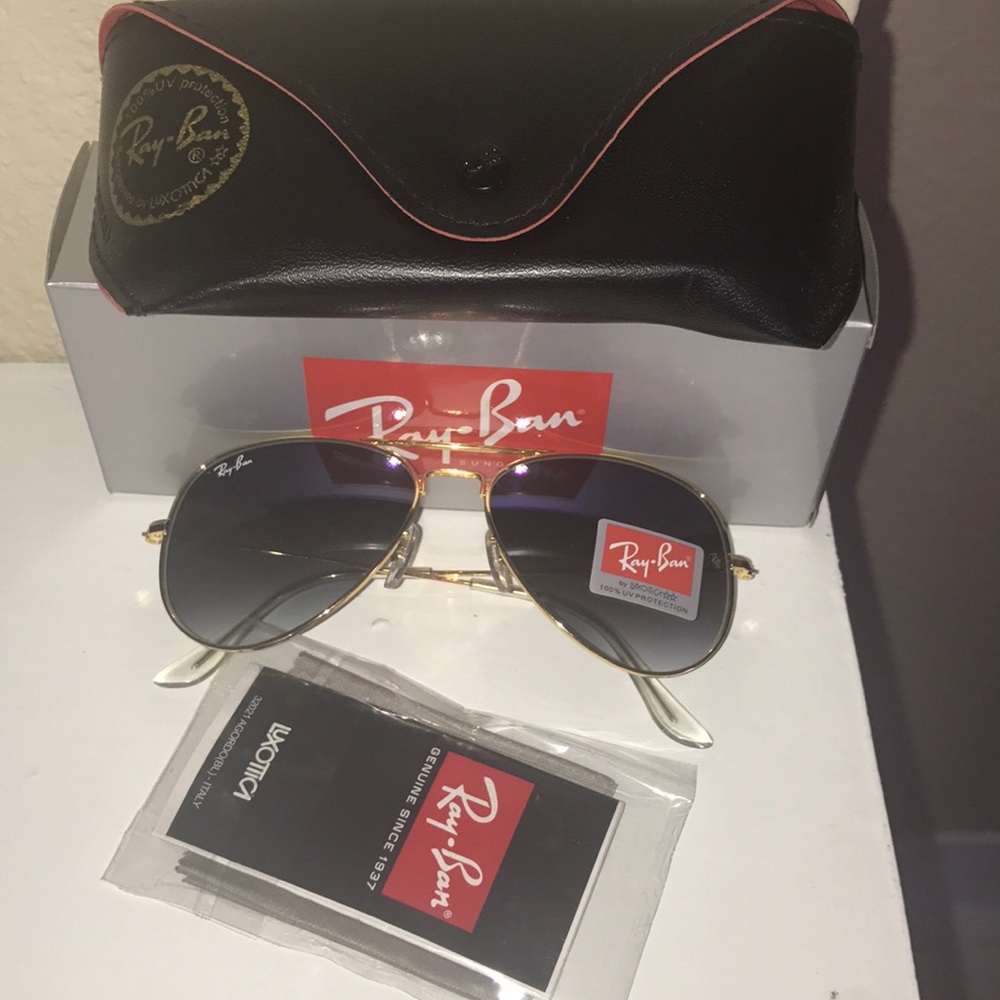 Blue gray gradient Ray-bans